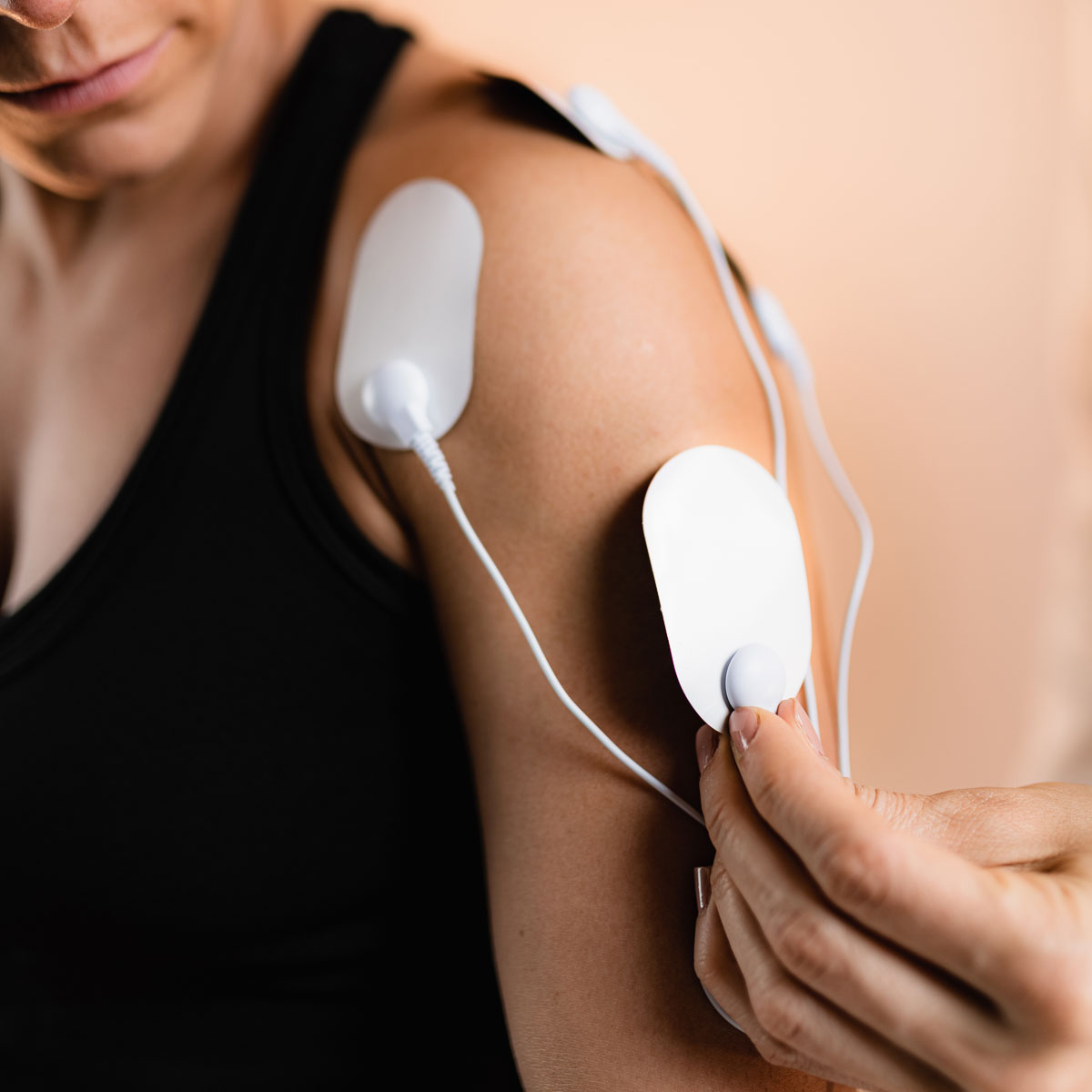 Electrical Muscle Stimulation & Chiropractors: What Is It? How